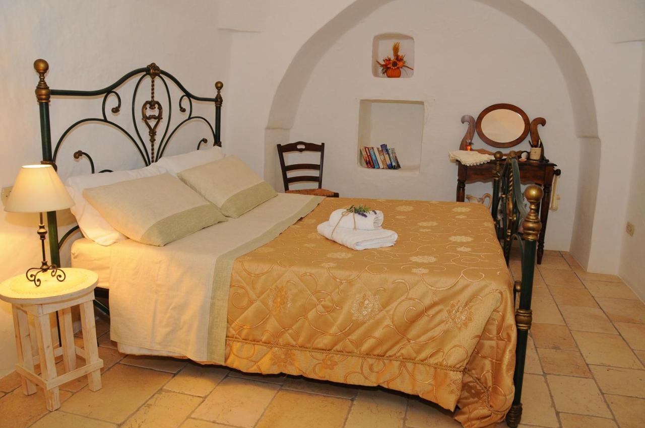Trulli Vules Aparthotel Ostuni Εξωτερικό φωτογραφία
