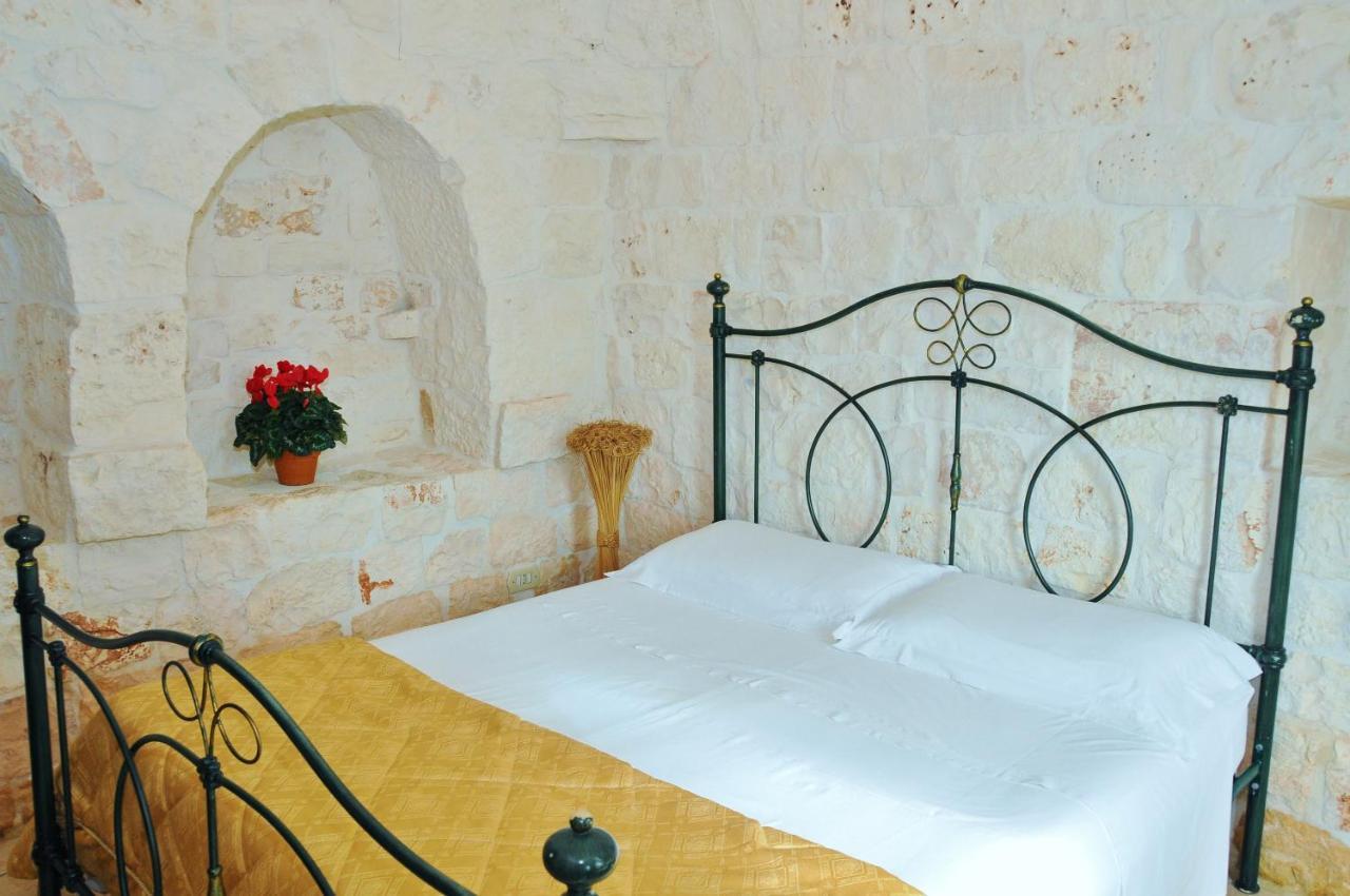 Trulli Vules Aparthotel Ostuni Εξωτερικό φωτογραφία